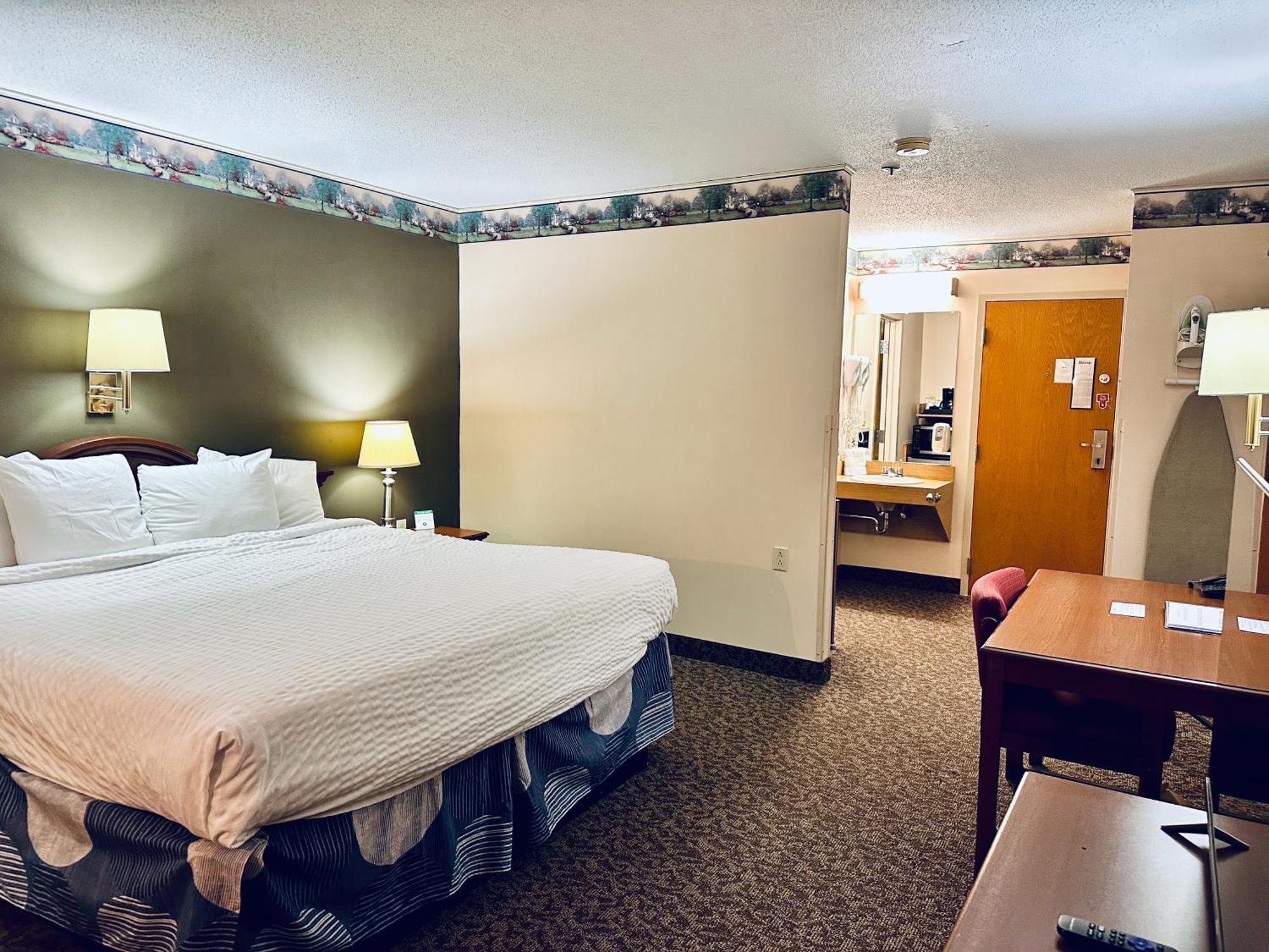 Ivey'S Motor Lodge Houlton Экстерьер фото