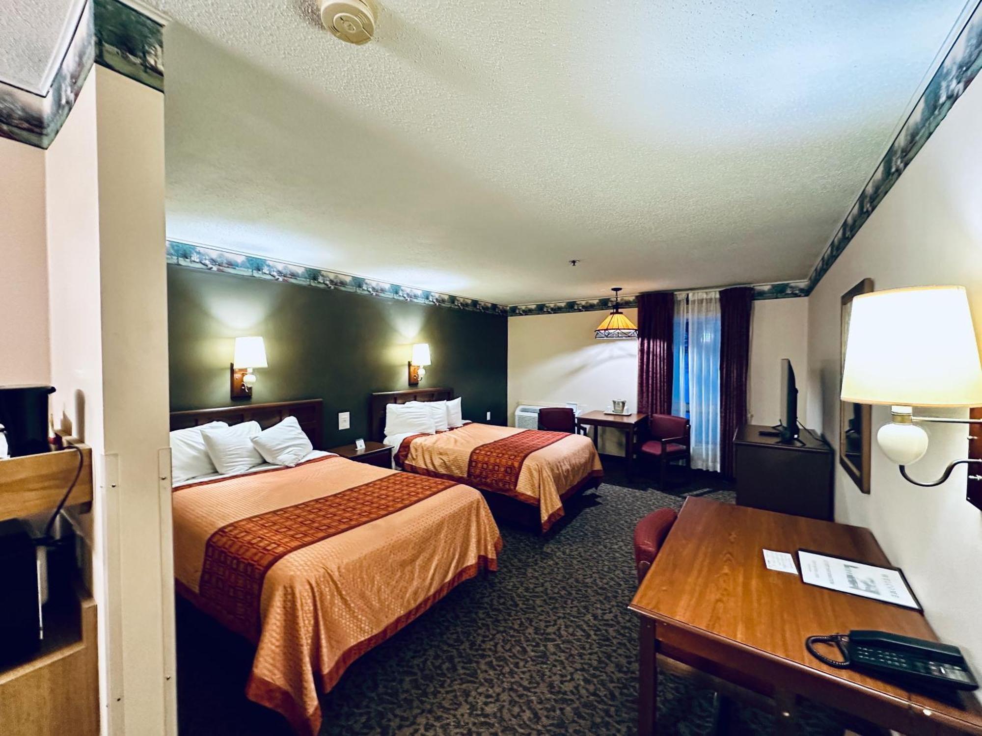 Ivey'S Motor Lodge Houlton Экстерьер фото